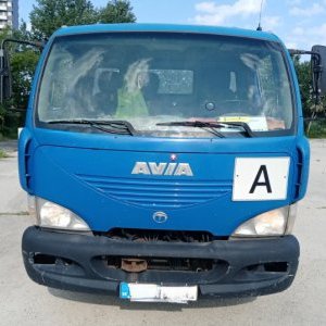 foto 9t hák Avia D90 Cummins kontejner vana