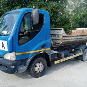 foto 9t hák Avia D90 Cummins kontejner vana