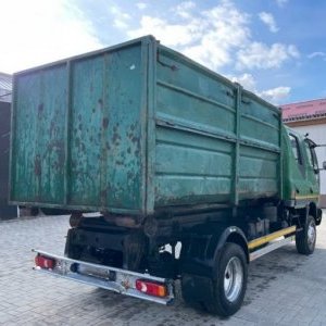 foto 9t hák kontejner 6míst 4x2 Avia D90 Cummins nové pneu