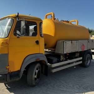 foto 4.8m3 PHM cisterna 7.5t Avia A75